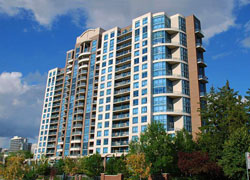  $335,000 423-233 Beecroft Ave, North York, ON M2N 6Z9